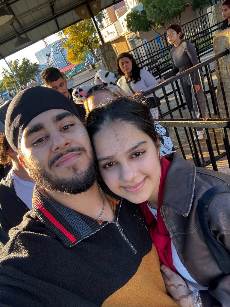 Couple selfie at Six Flags